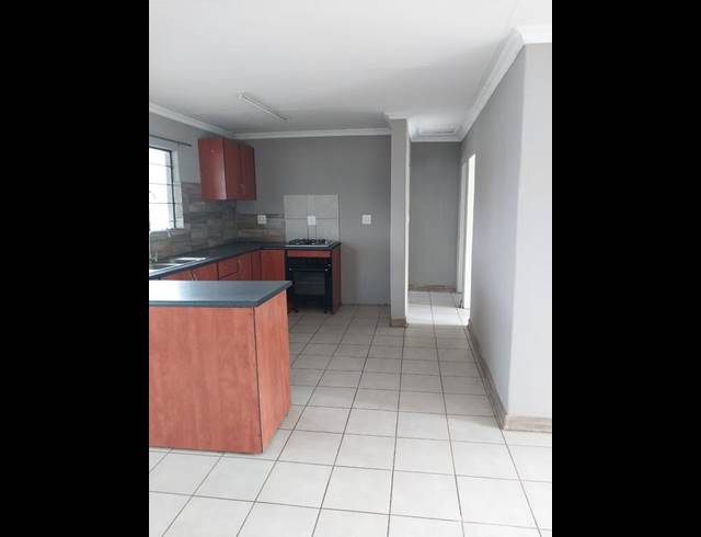 2 BEDROOM PROPERTY TO RENT IN BENONI AH